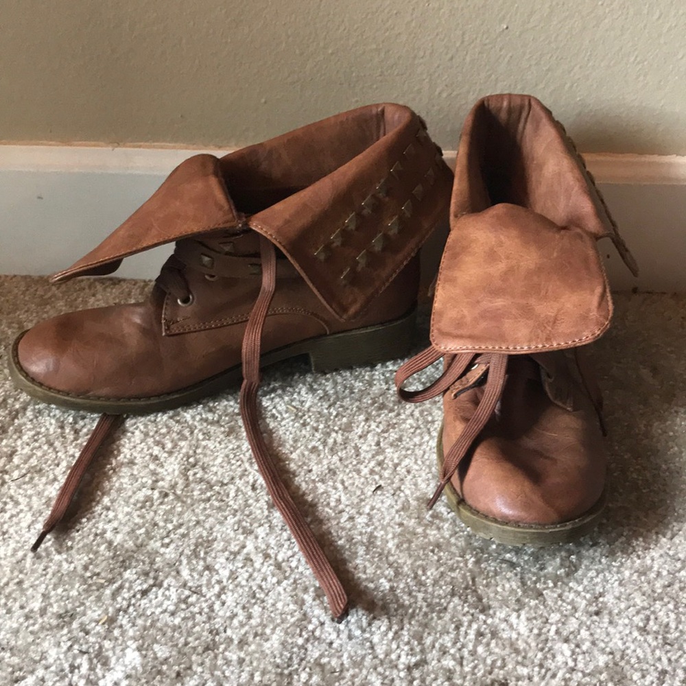 Ankle boots